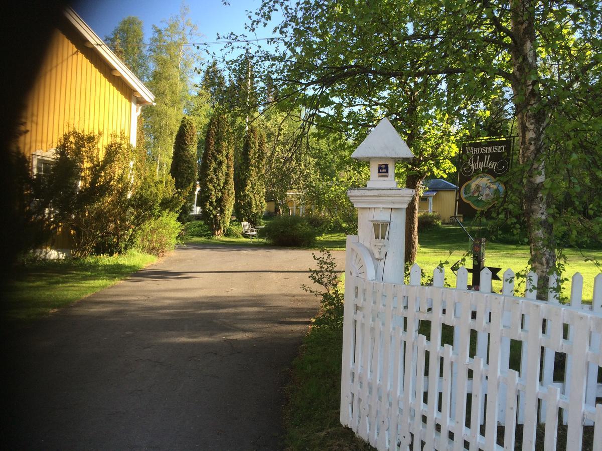 Vardshuset Idyllen Barang Eksteriør billede